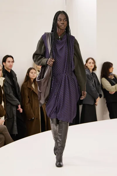 Look 57